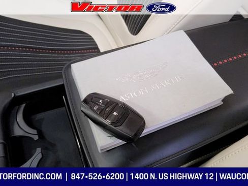 Used 2019 Aston Martin DB11 Volante image 25