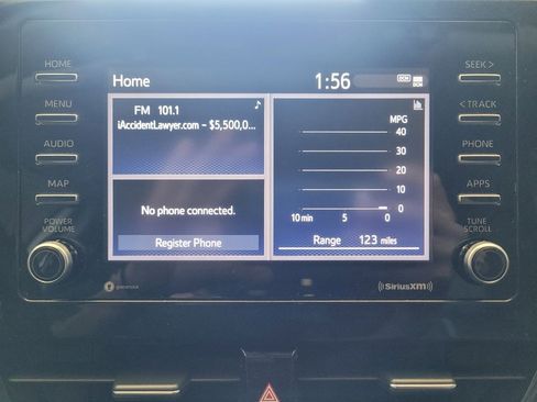 Used 2022 Toyota Camry SE image 25