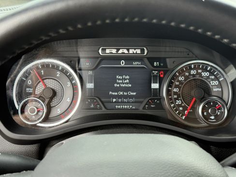 Used 2024 RAM 2500 Laramie w/ Safety Group AWD/4WD image 18
