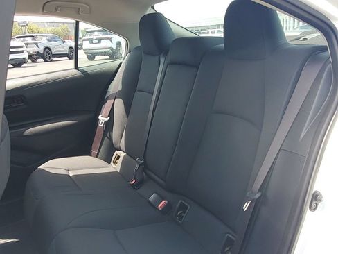 Used 2025 Toyota Corolla LE FWD image 24