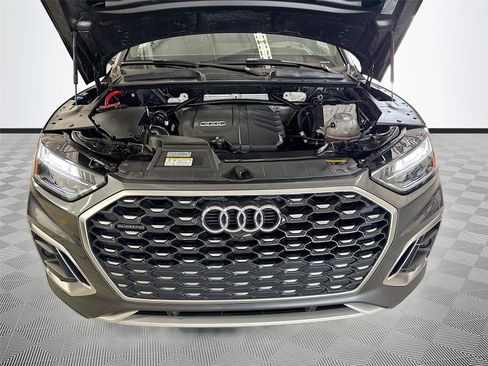 Certified 2023 Audi Q5 2.0T Premium Plus w/ Premium Plus Package AWD/4WD image 31