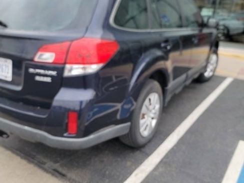 Used 2014 Subaru Outback 2.5i image 4