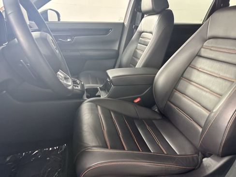 Used 2025 Honda CR-V Sport Touring image 4