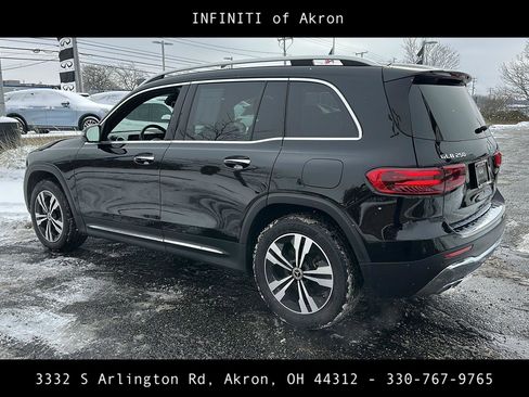 Used 2024 Mercedes-Benz GLB 250 4MATIC image 10