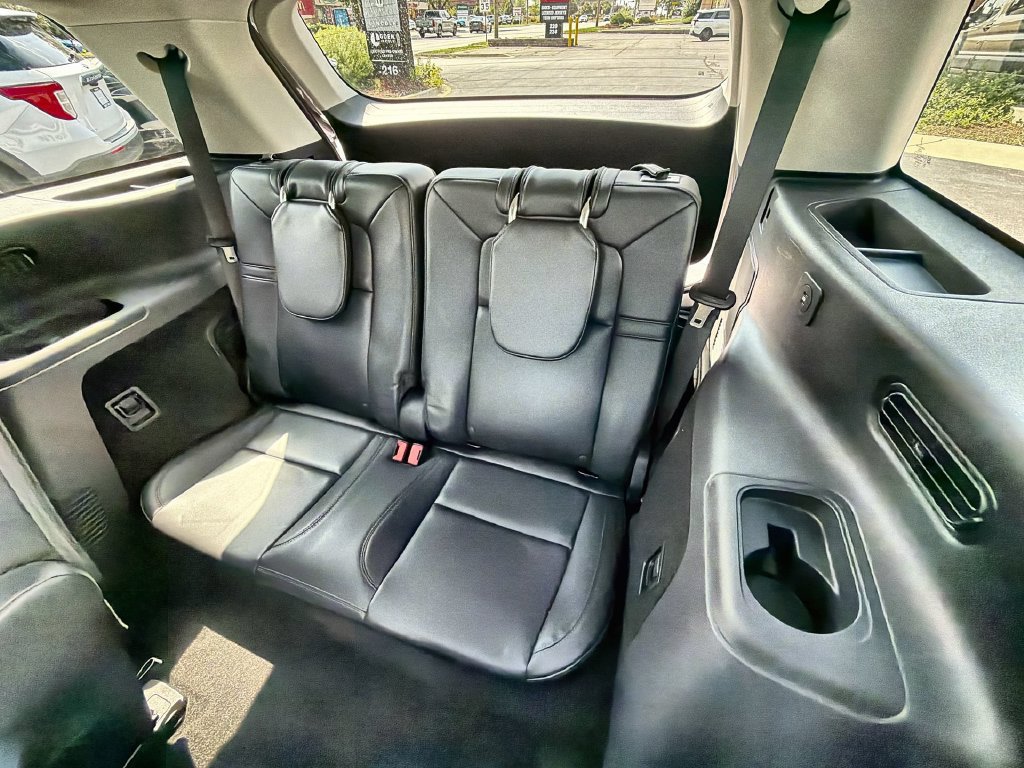 Used 2025 Lincoln Aviator 2WD w/ Equipment Group 101A image 21