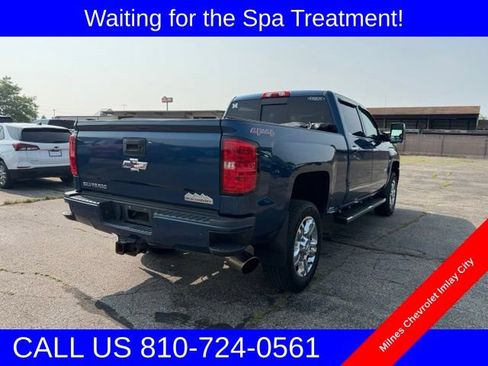 Used 2015 Chevrolet Silverado 2500 High Country w/ Duramax Plus Package AWD/4WD image 3