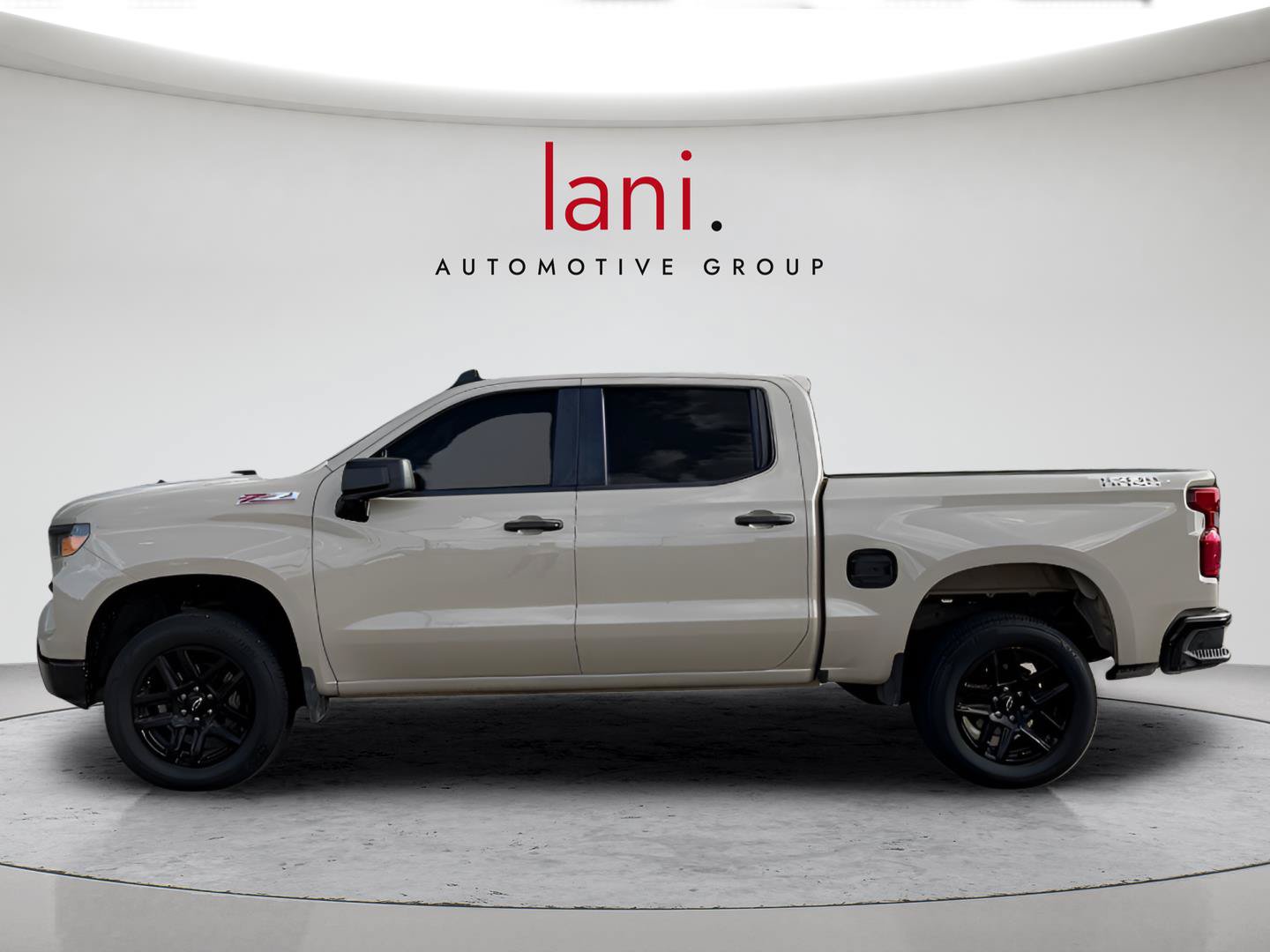 Used 2023 Chevrolet Silverado 1500 Custom Trail Boss AWD/4WD image 25