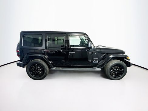Used 2023 Jeep Wrangler Sahara image 10