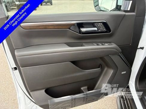 New 2026 Chevrolet Suburban High Country w/ Sun And Tow Package AWD/4WD image 10