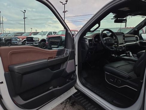 Used 2023 Ford F150 Lariat w/ Equipment Group 502A High image 7