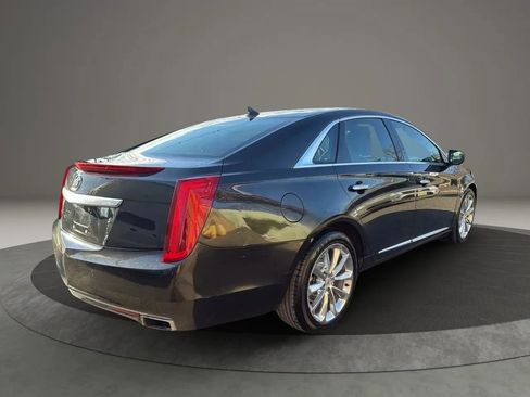 Used 2014 Cadillac XTS Luxury image 3