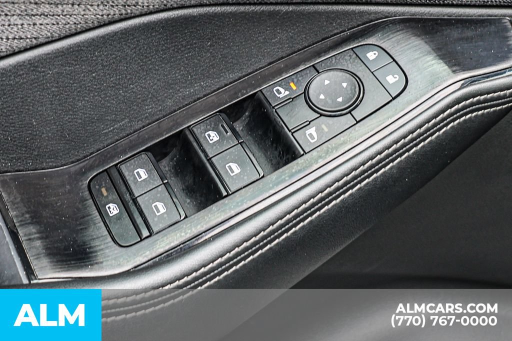 Used 2023 Nissan Rogue SV AWD/4WD image 46