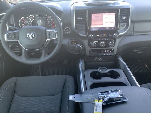 New 2025 RAM 1500 Big Horn image 24