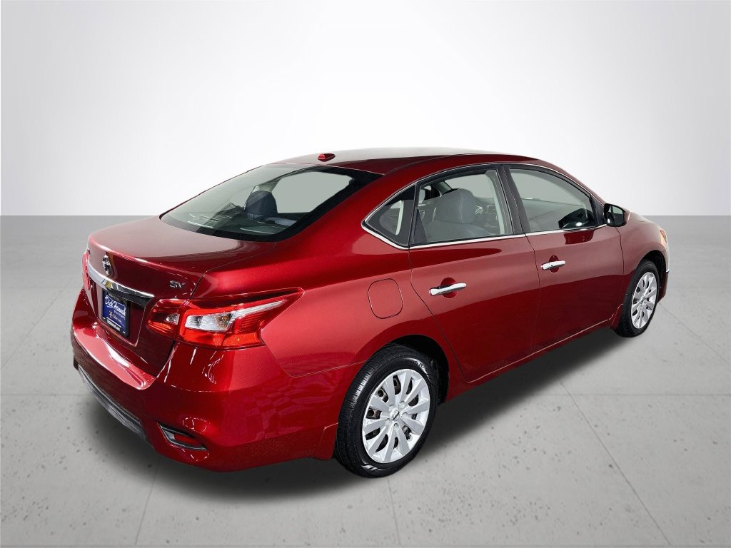 Used 2017 Nissan Sentra SV FWD image 6
