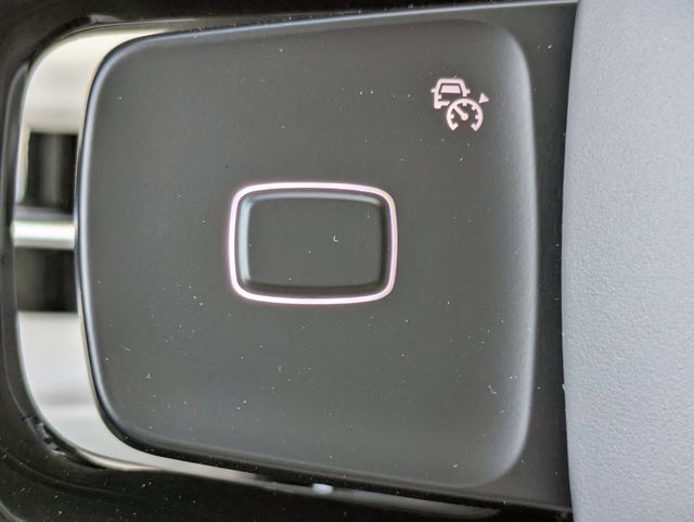 New 2026 Lincoln Navigator L Premier AWD/4WD image 25