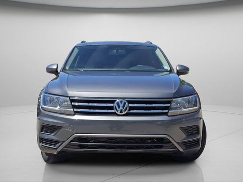 Used 2019 Volkswagen Tiguan S w/ 3rd Row Seat Package AWD/4WD image 3