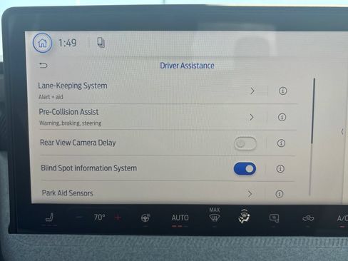 New 2026 Ford Maverick XLT w/ Equipment Group 301A AWD/4WD image 7