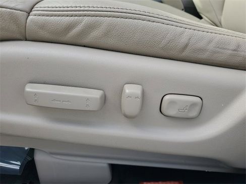 Used 2014 Honda CR-V EX-L image 19