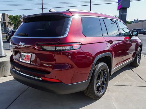 Used 2023 Jeep Grand Cherokee L Laredo AWD/4WD image 8