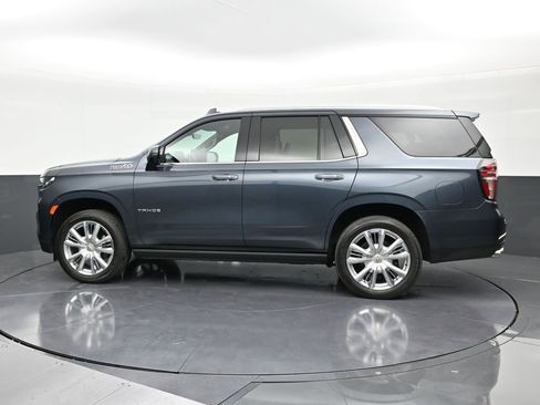 Used 2021 Chevrolet Tahoe High Country image 2