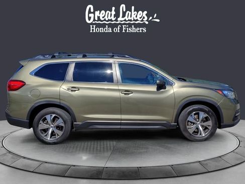 Used 2022 Subaru Ascent Premium w/ Convenience Package AWD/4WD image 6
