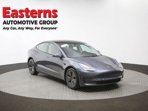 Used 2023 Tesla Model 3 Standard Range image 47