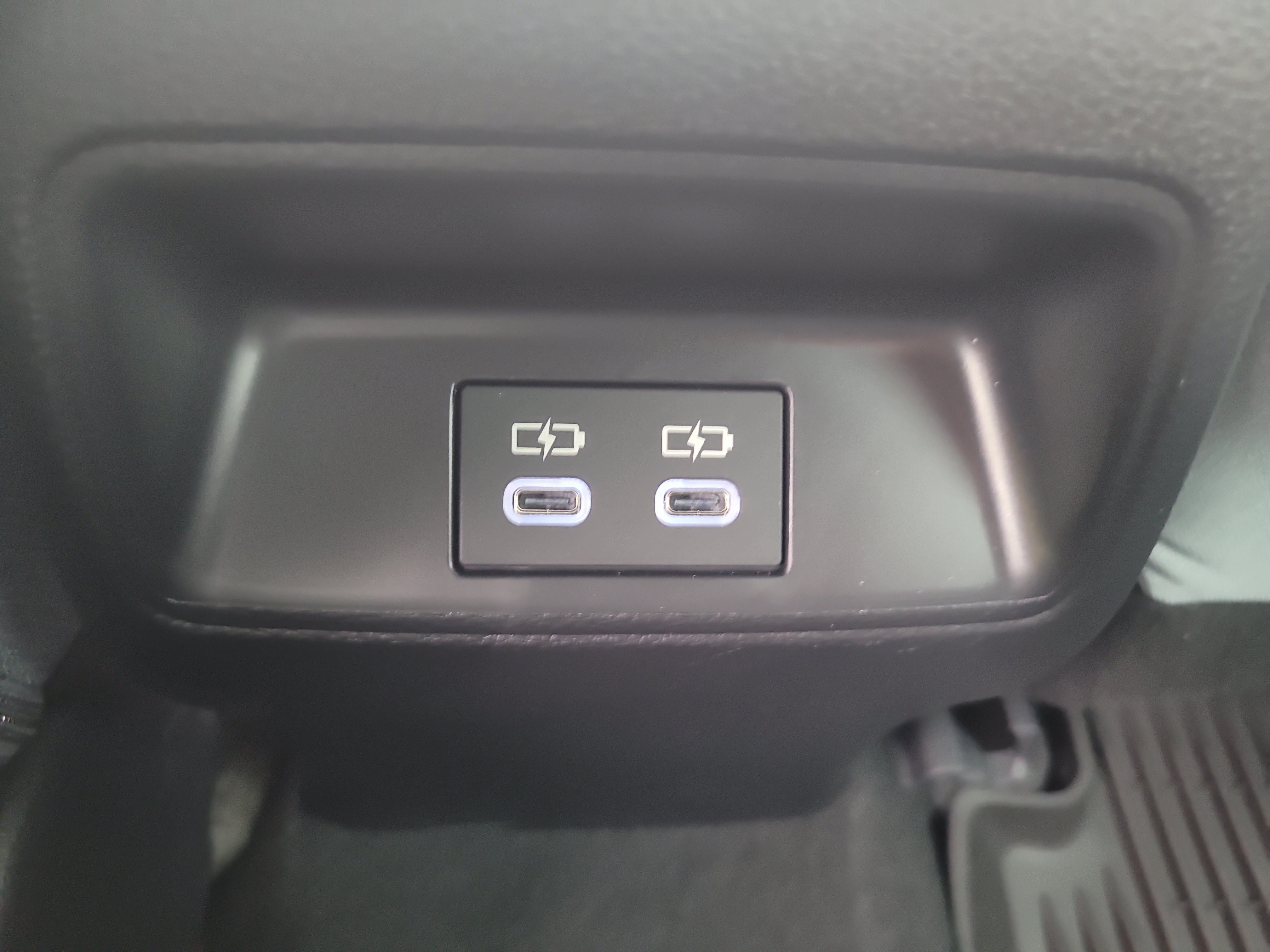 Certified 2025 Toyota Corolla SE FWD image 14