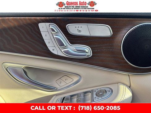 Used 2017 Mercedes-Benz C 300 4MATIC Sedan image 21