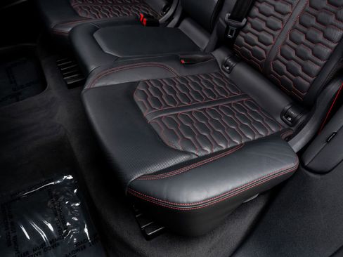 Used 2022 Audi RS Q8 4.0T image 36