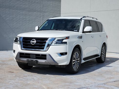 Used 2022 Nissan Armada SL RWD image 5