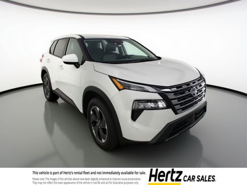 Used 2025 Nissan Rogue SV FWD image 1