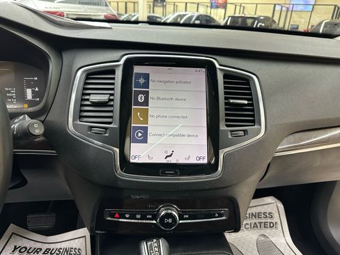 Used 2019 Volvo XC90 T5 Momentum w/ Protection Package Premier image 29