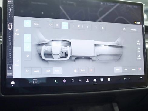 Used 2021 Tesla Model S Plaid image 19