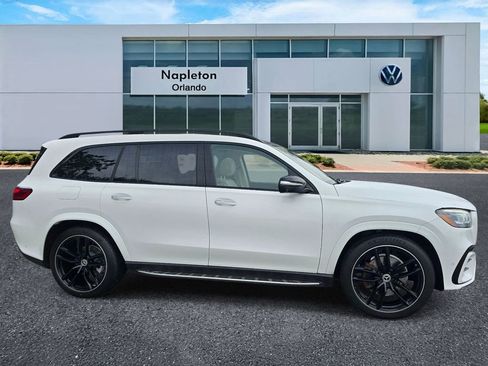Used 2024 Mercedes-Benz GLS 580 4MATIC w/ Warmth & Comfort Package image 3