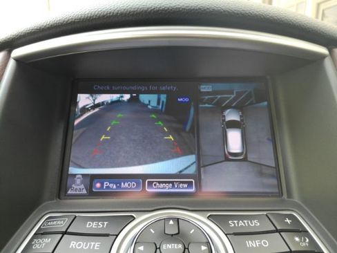 Used 2017 INFINITI QX50 2WD w/ Technology Package image 10