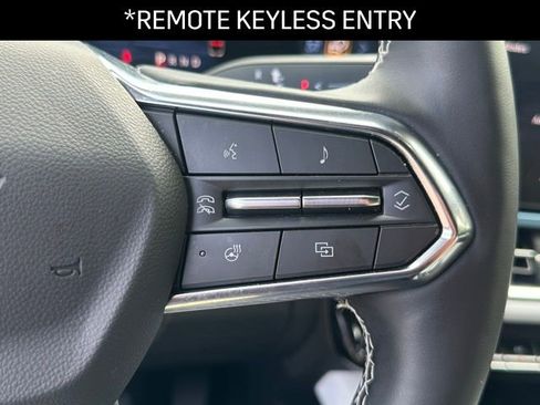 Used 2024 Chevrolet Equinox EV LT image 7