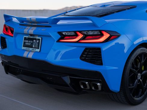 Used 2020 Chevrolet Corvette Stingray Premium Cpe w/ 3LT Preferred Equipment Group image 15