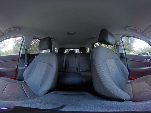 Used 2025 Kia Sportage LX FWD image 39