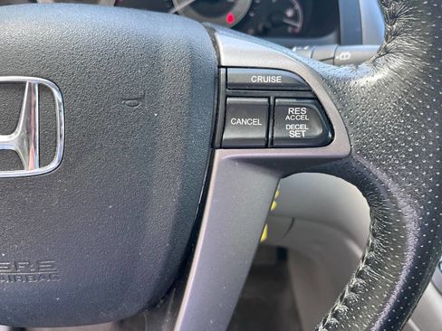 Used 2015 Honda Odyssey EX-L image 32