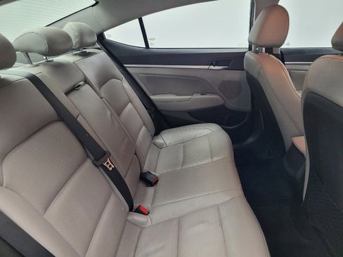 Used 2020 Hyundai Elantra Limited w/ Cargo Package (C1) FWD image 19