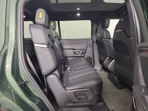 Used 2024 Rivian R1S Adventure AWD/4WD image 23
