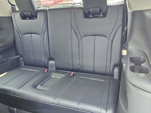 Used 2023 INFINITI QX60 Sensory w/ Vision Package AWD/4WD image 11