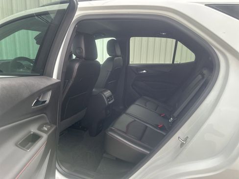 Used 2024 Chevrolet Equinox RS w/ RS Leather Package AWD/4WD image 12
