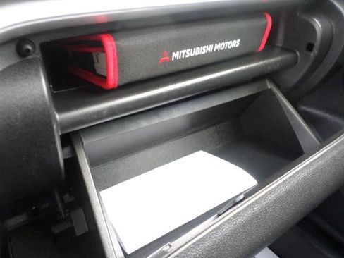 Used 2024 Mitsubishi Eclipse Cross SEL image 27