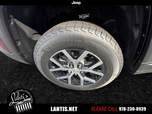 New 2025 Jeep Grand Cherokee Limited image 20