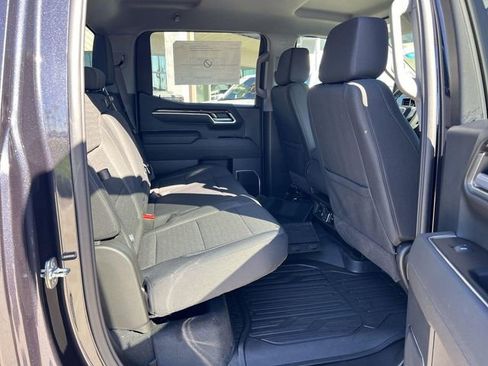 New 2026 GMC Sierra 1500 Elevation w/ LPO, Elevation Black Package image 30