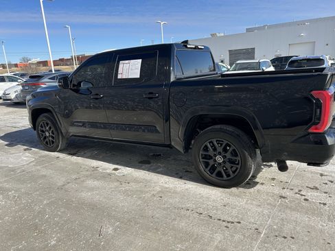 Used 2024 Toyota Tundra Platinum image 6