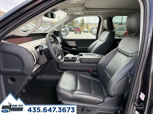 Used 2025 Ford Expedition Max Active AWD/4WD image 13