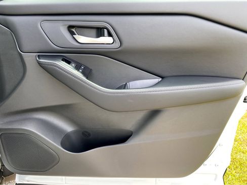 New 2026 Nissan Rogue SV w/ Cold Weather Package image 10