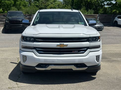 Used 2018 Chevrolet Silverado 1500 LTZ Z71 AWD/4WD image 2